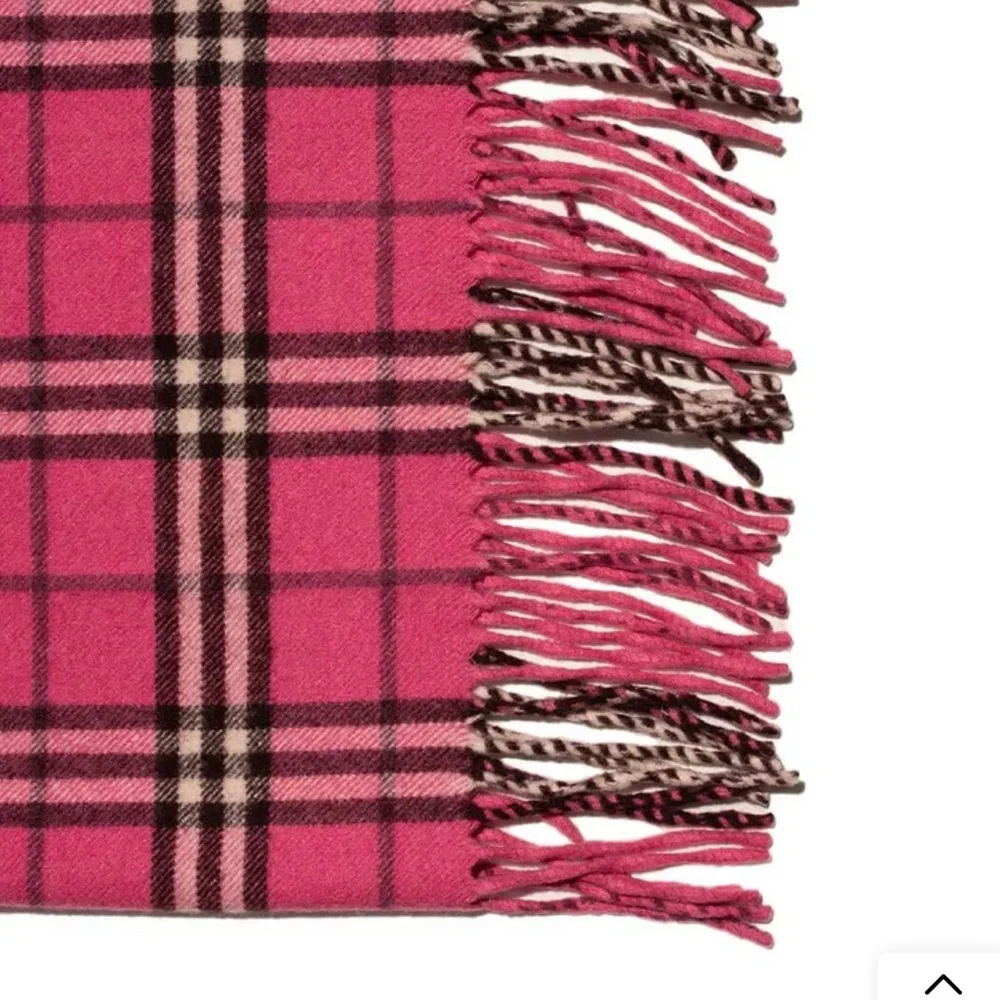 Burberry 100% cashmere authentic happy double fringe hot pink plaid scarf vintag